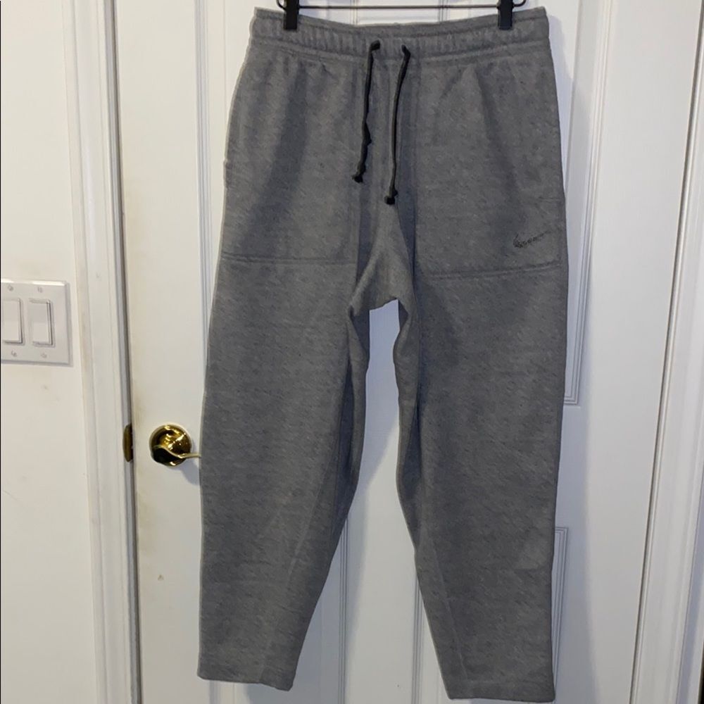 Nike Yoga Joggers Relaxed Standard Fit Training Sweatpants Men’s Size Small